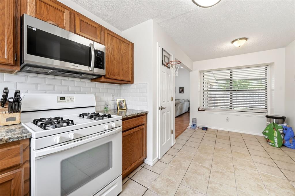 705 Whitewing Drive Property Photo 11