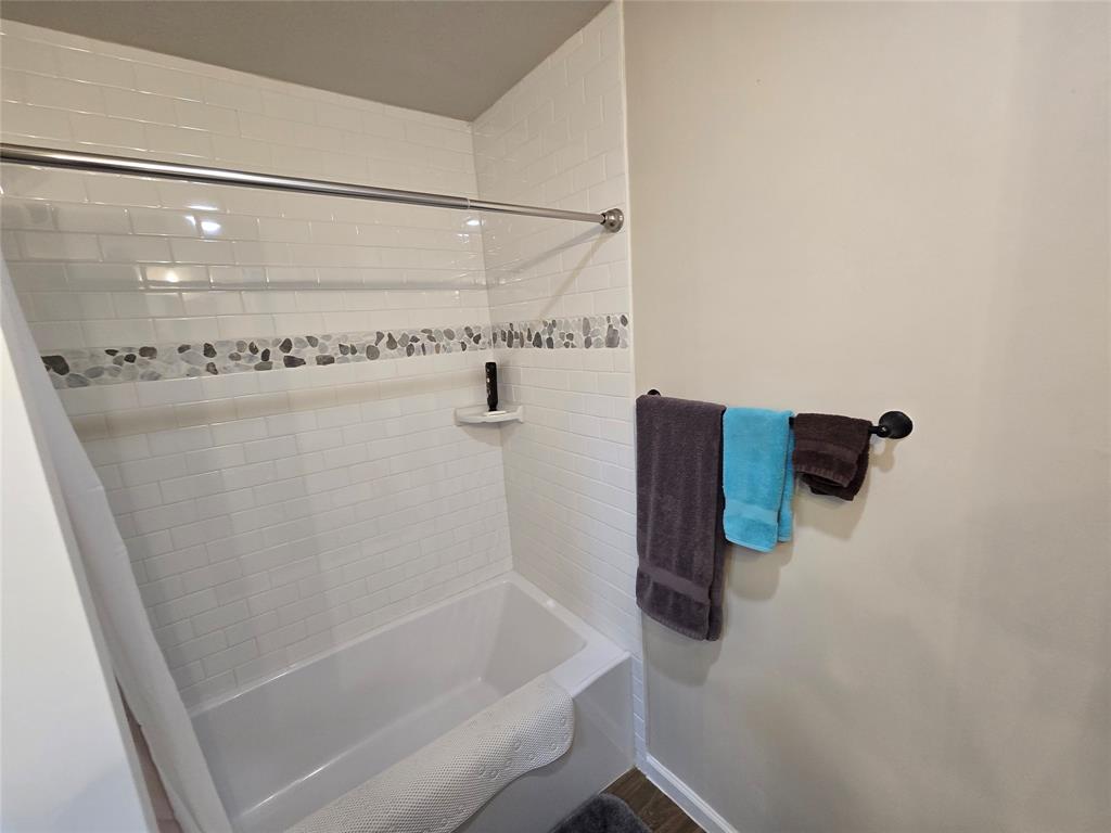 1316 E Apache Trail Property Photo 23