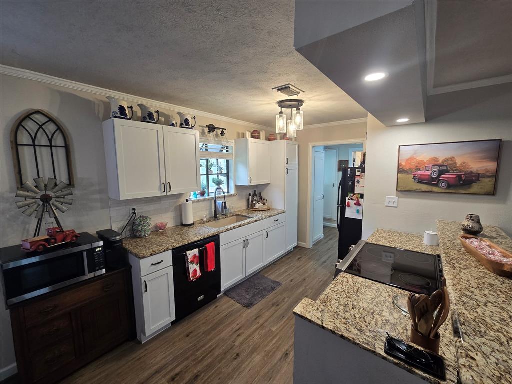 1316 E Apache Trail Property Photo 26