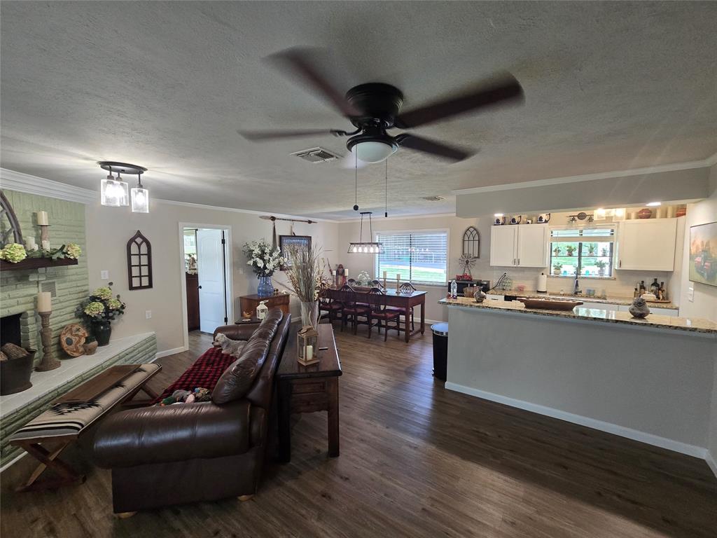 1316 E Apache Trail Property Photo 30