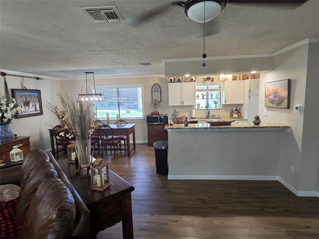1316 E Apache Trail Property Photo 31