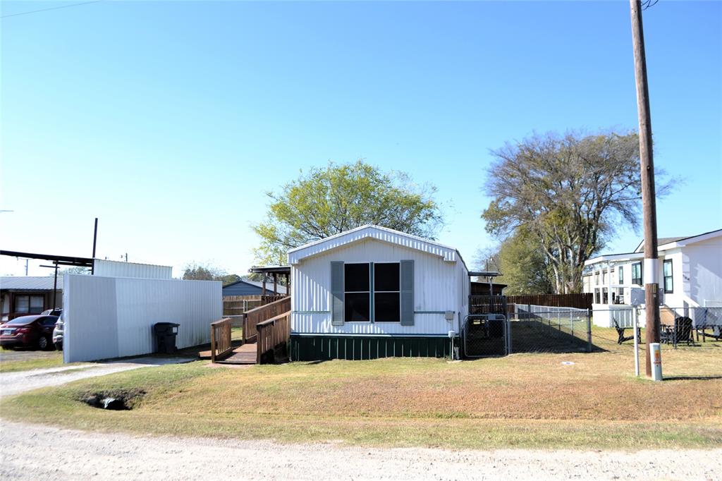 174 Kickapoo Property Photo 5