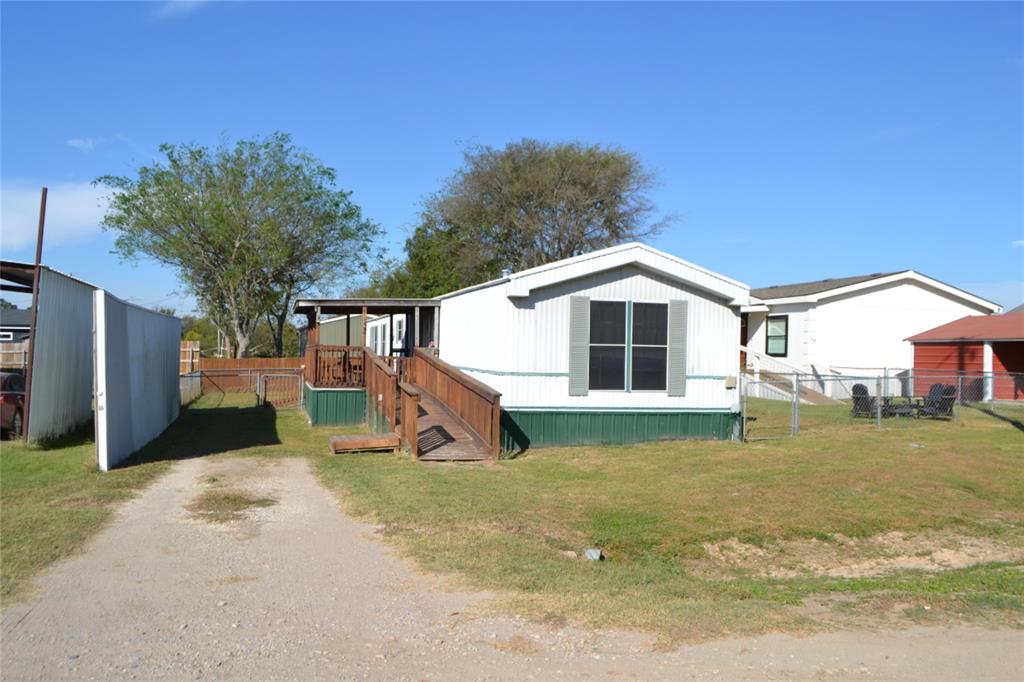 174 Kickapoo Property Photo 22
