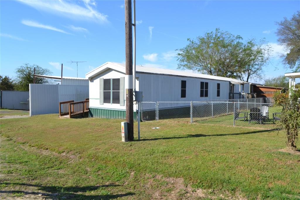 174 Kickapoo Property Photo 24