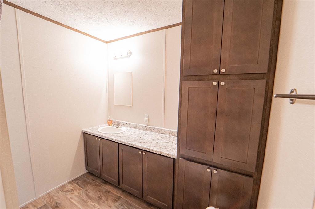 2162 County Road 208 Property Photo 13