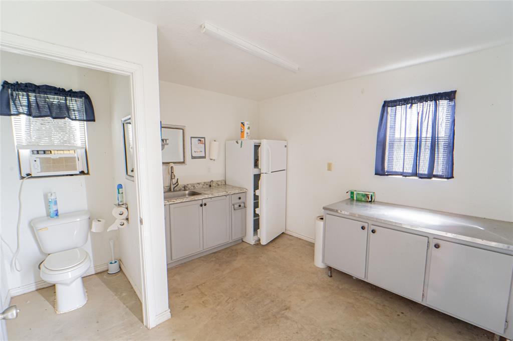2162 County Road 208 Property Photo 19