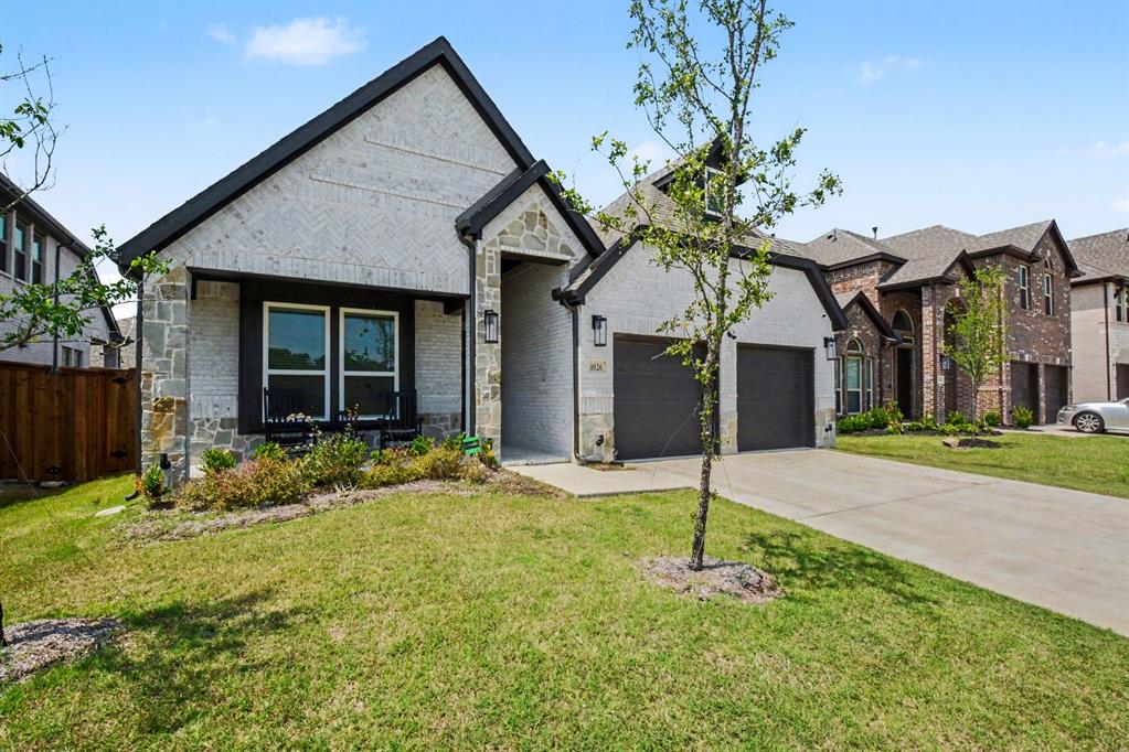 1026 Wind River Drive Property Photo 3