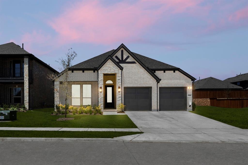 508 Loggia Way Property Photo 2
