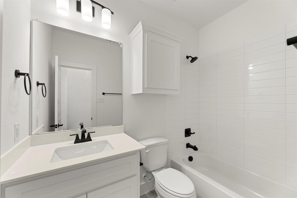 508 Loggia Way Property Photo 10