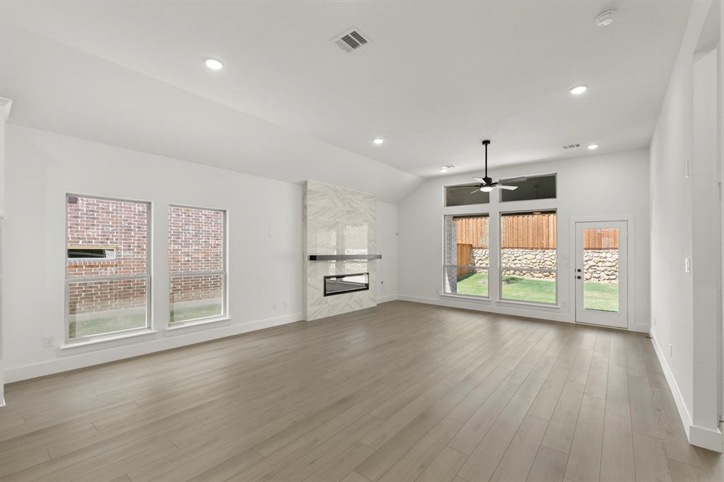 508 Loggia Way Property Photo 26