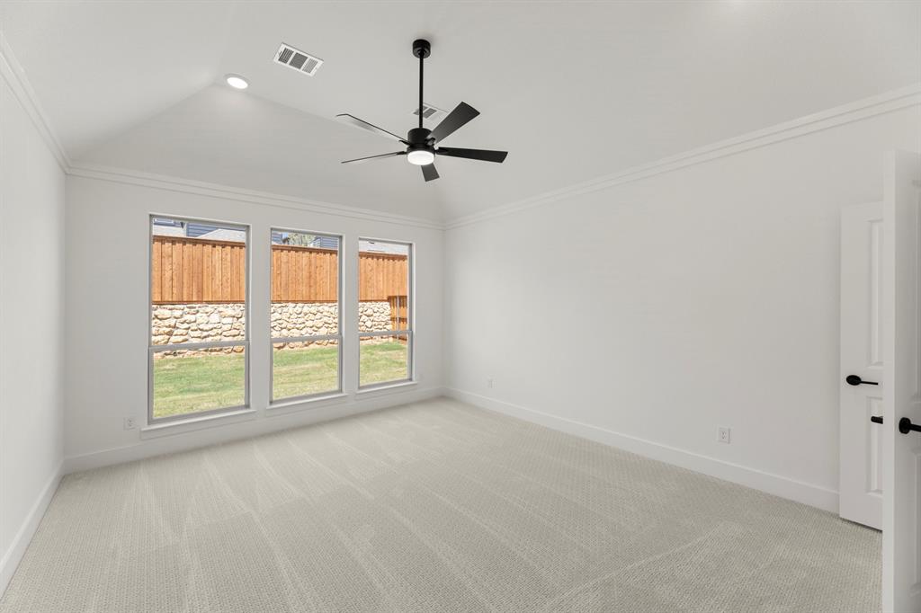 508 Loggia Way Property Photo 31