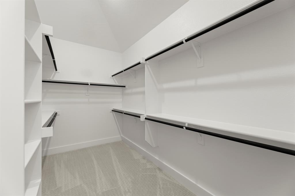 508 Loggia Way Property Photo 37