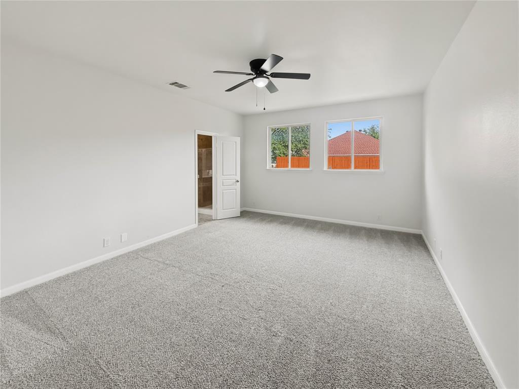 4272 Summersweet Lane Property Photo 4