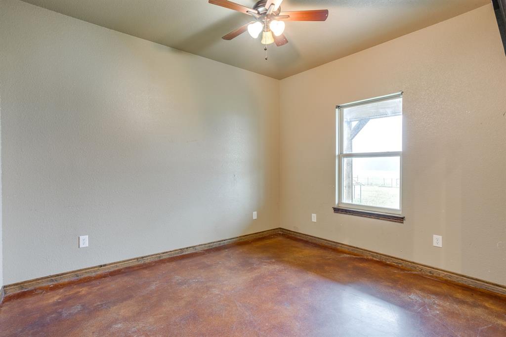 184 Hcr 1439 Property Photo 27