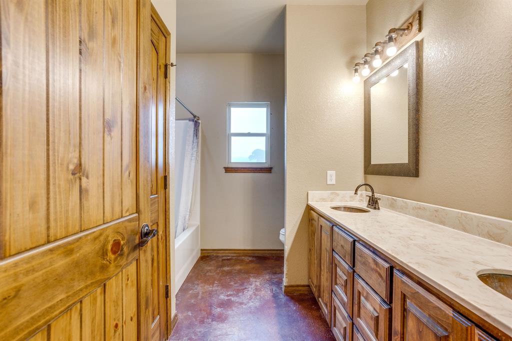 184 Hcr 1439 Property Photo 31