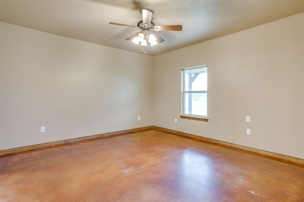 184 Hcr 1439 Property Photo 33