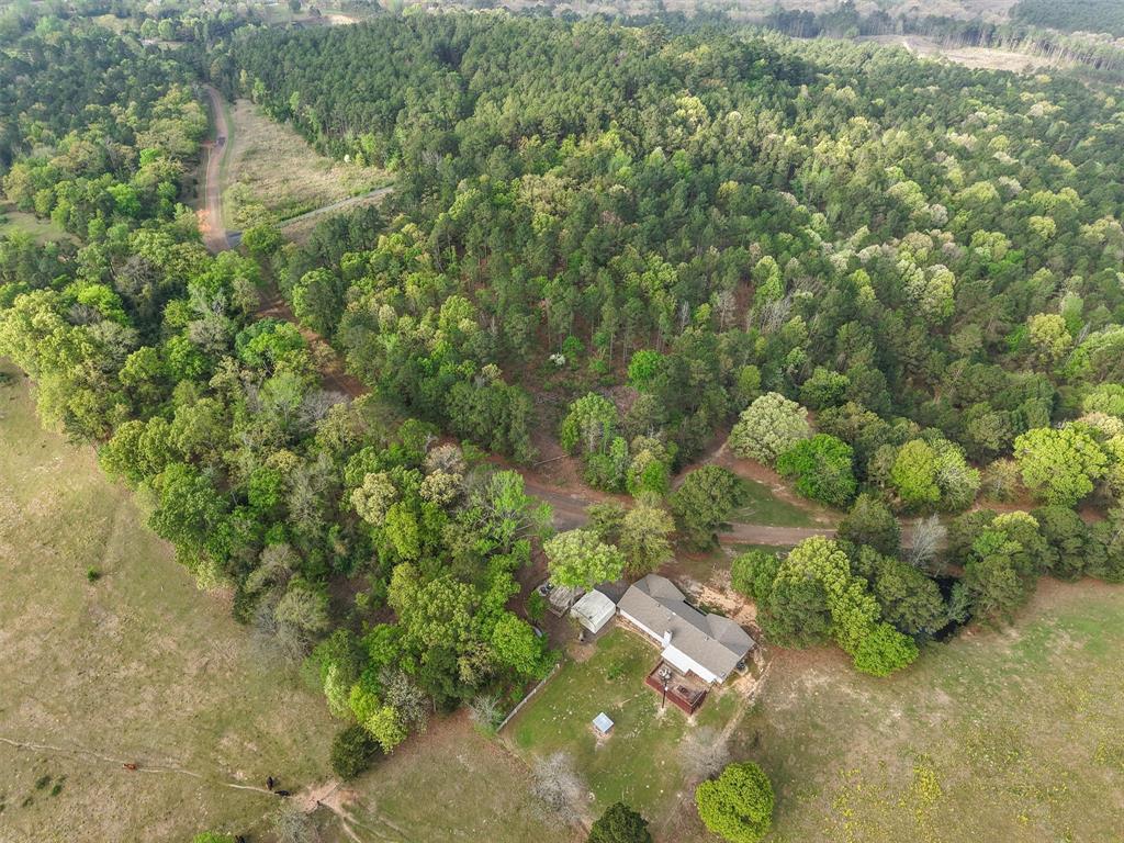 571 County Road Property Photo 6