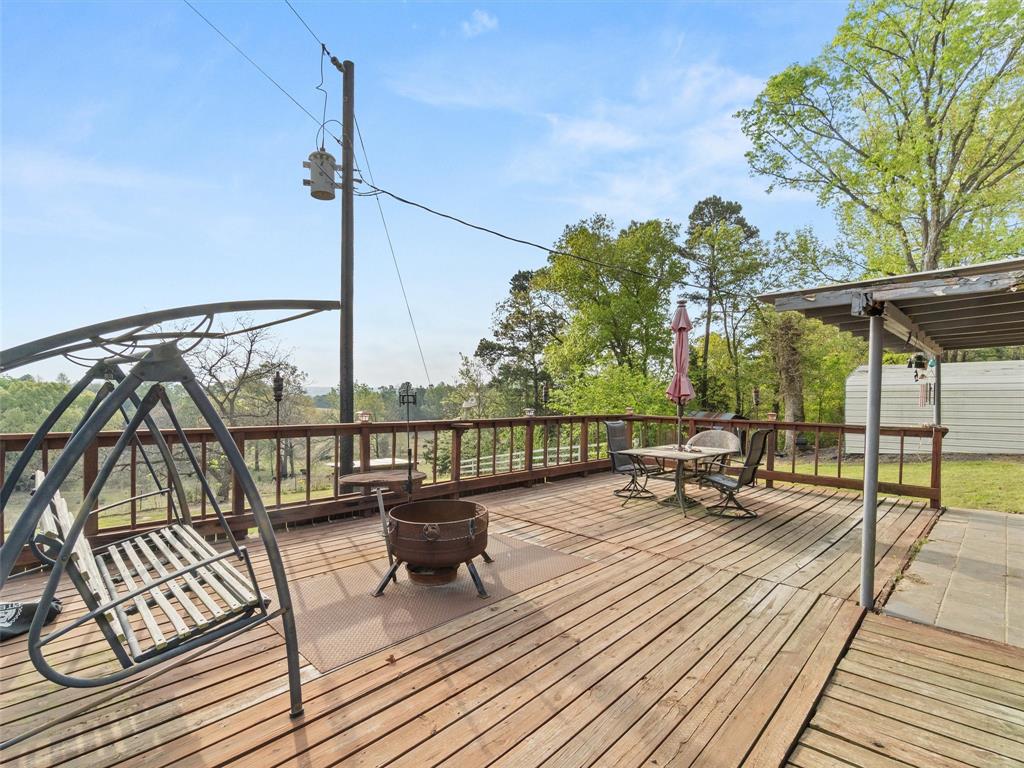 571 County Road Property Photo 14