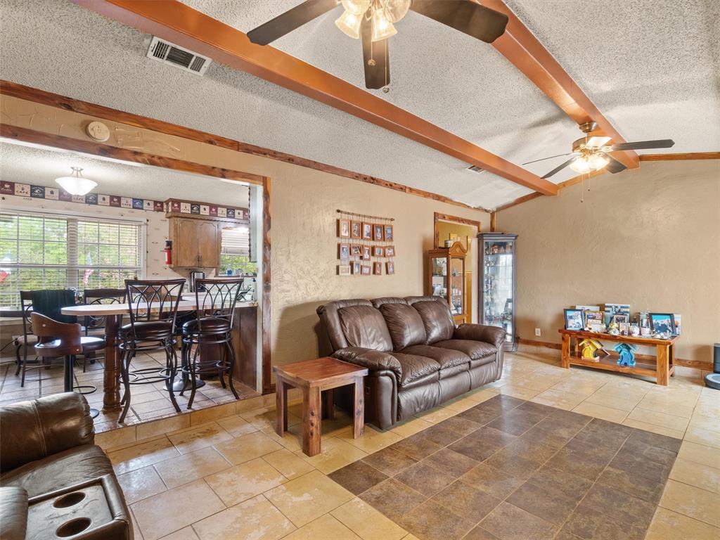 571 County Road Property Photo 20