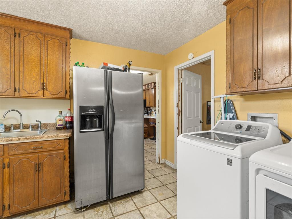 571 County Road Property Photo 31