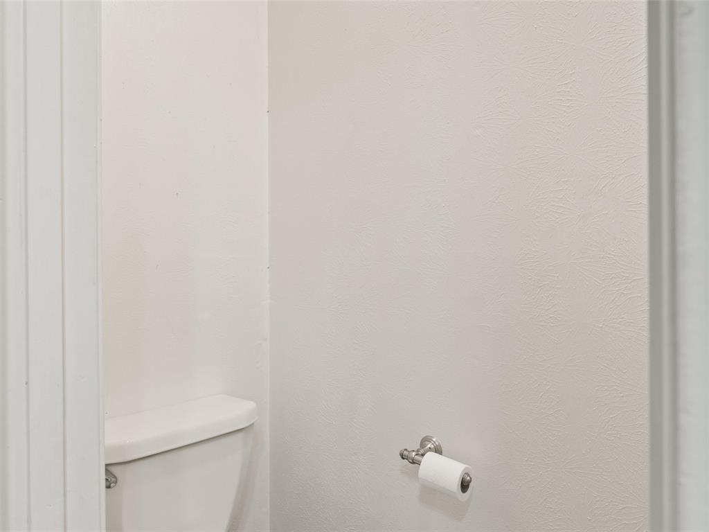 571 County Road Property Photo 33