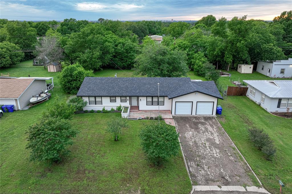 1425 Crow Drive Property Photo 10