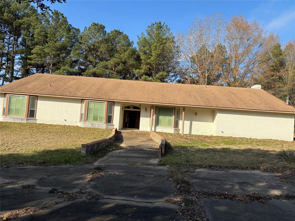 3726 County Road 4284 Property Photo 1