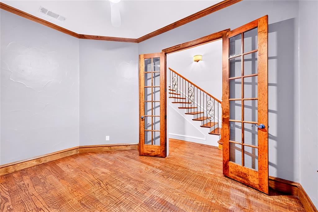 5418 Martel Avenue Property Photo 15
