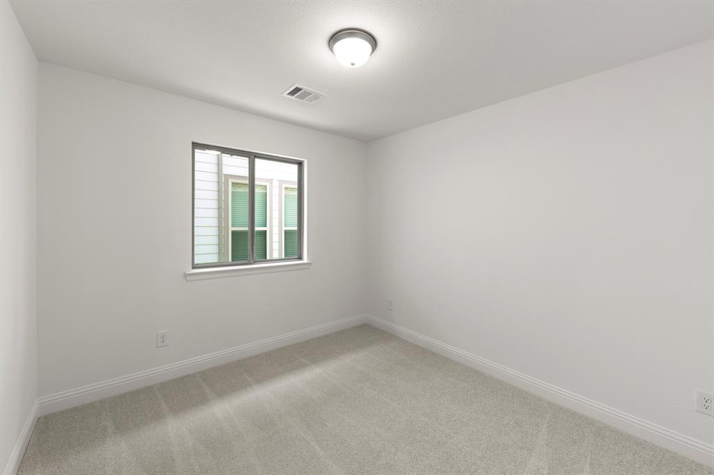 1608 Meadow Crest Drive Property Photo 18