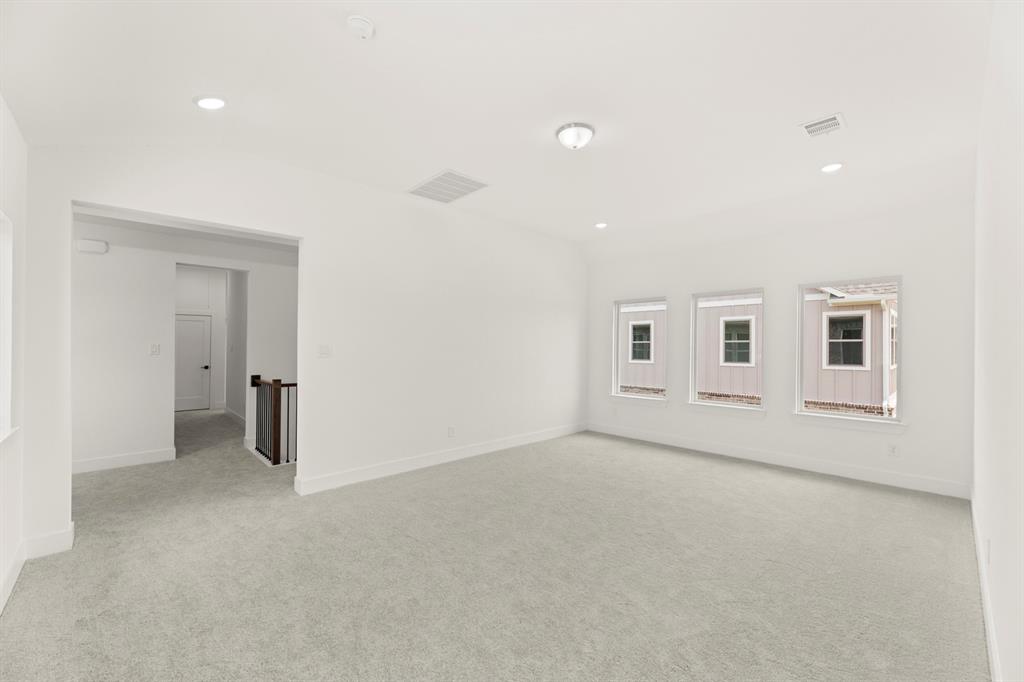 919 Stellar Truth Way Property Photo 18
