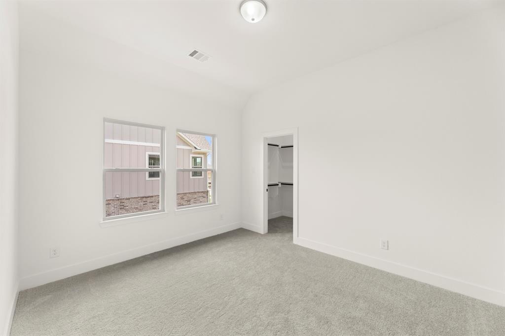 919 Stellar Truth Way Property Photo 23