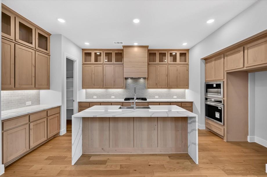 1321 Periwinkle Drive Property Photo 2