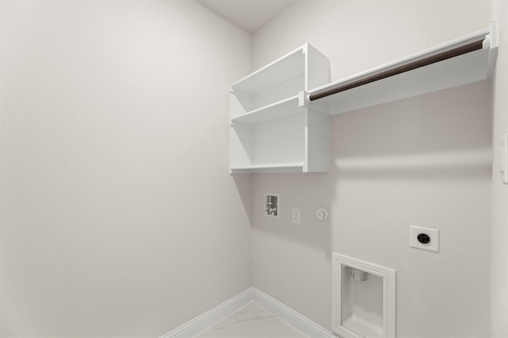 1728 Meadow Crest Drive Property Photo 20