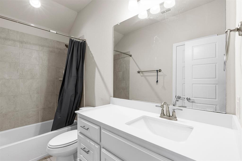 2714 Colby Drive Property Photo 18