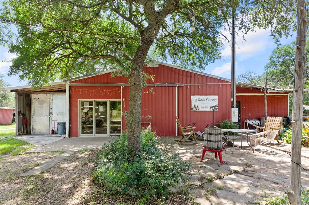 106 Private Road 1381 Property Photo 6
