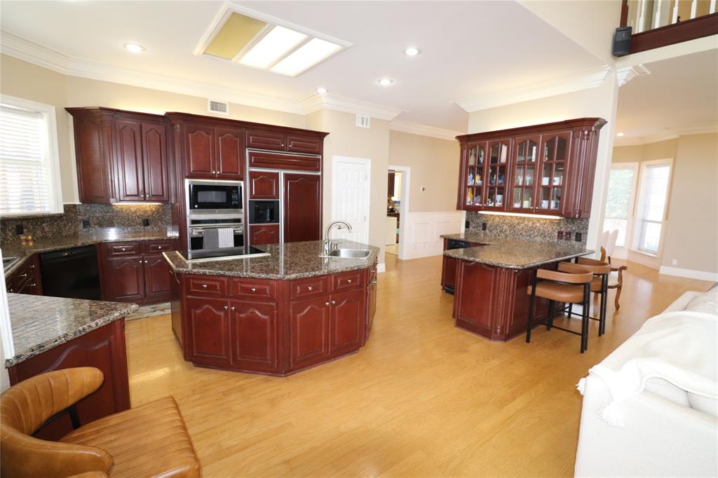505 Country Club Drive Property Photo 15