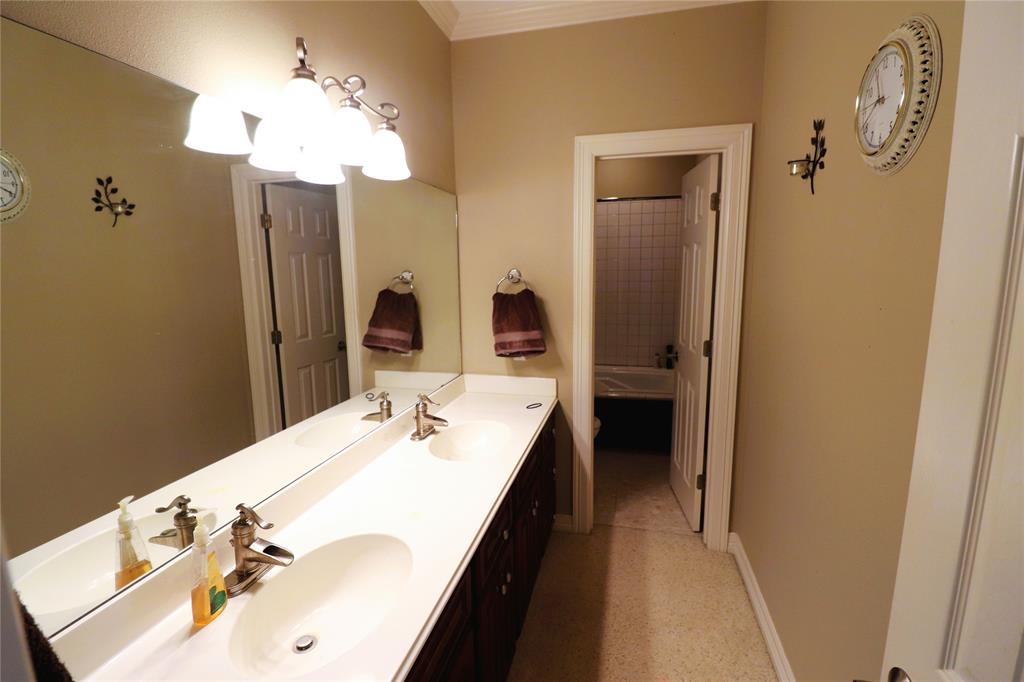 505 Country Club Drive Property Photo 26