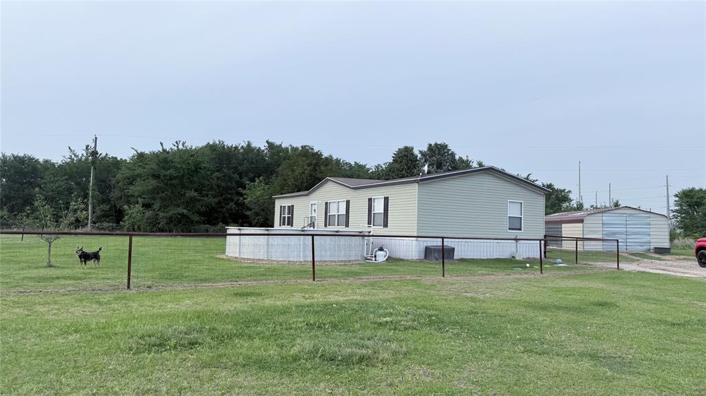 190 Railroad Drive Property Photo 1