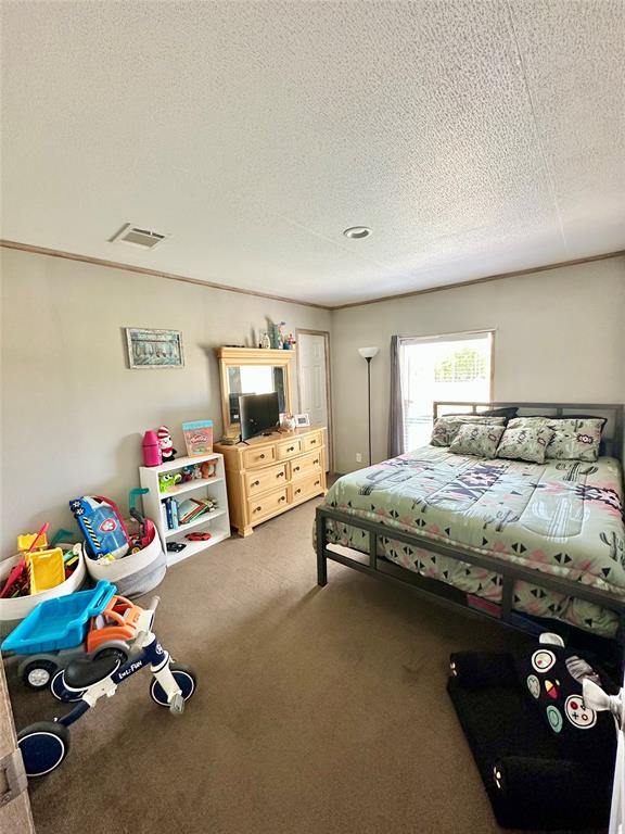 190 Railroad Drive Property Photo 14
