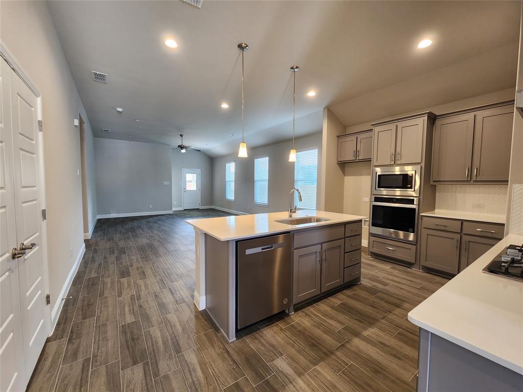 2309 Ruff Road Property Photo 5