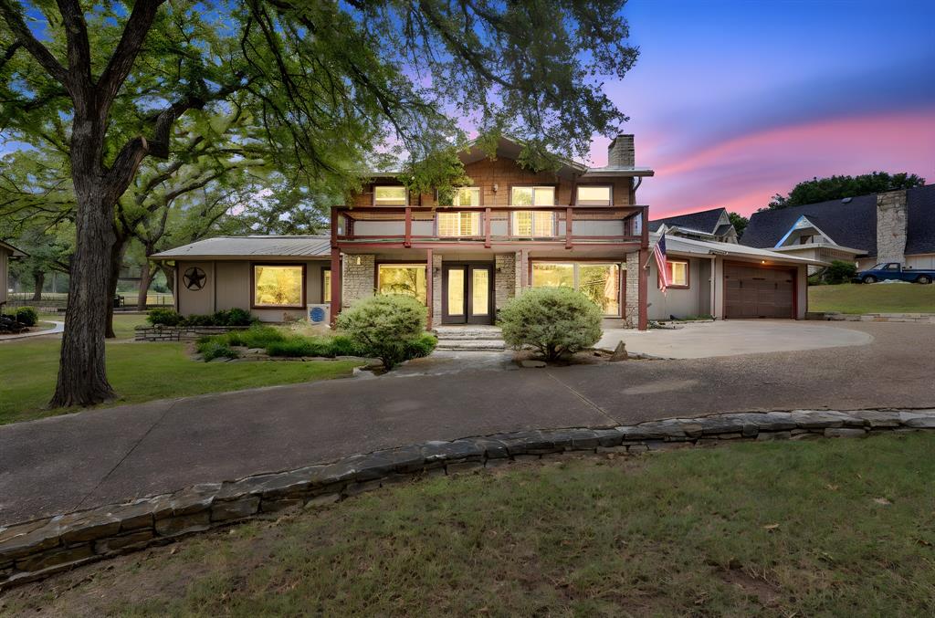 5102 Largo Drive Property Photo 1