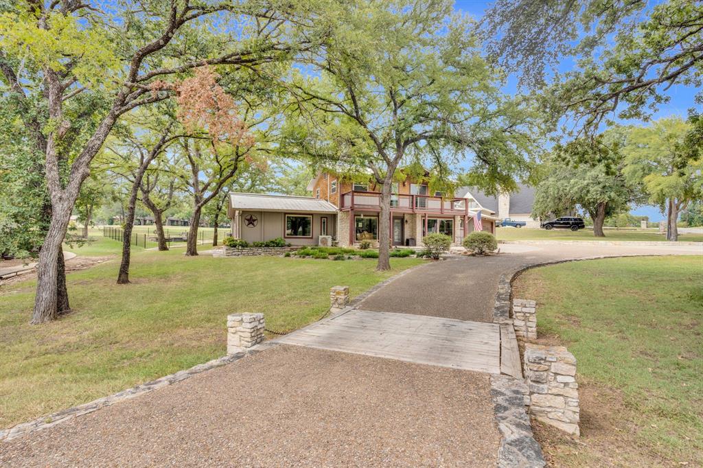 5102 Largo Drive Property Photo 2