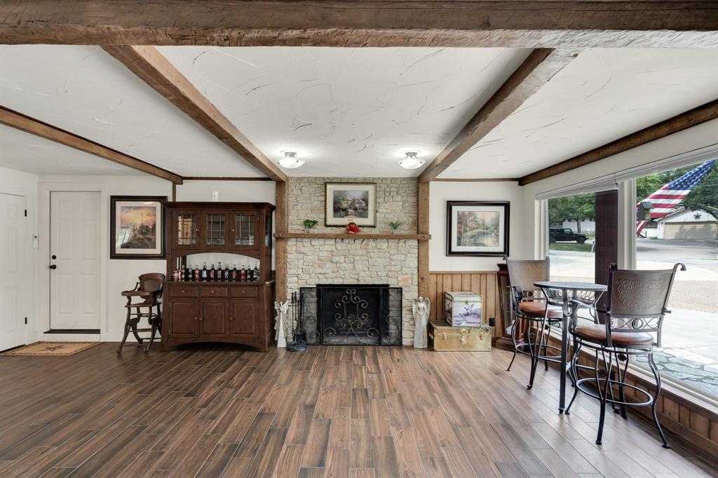 5102 Largo Drive Property Photo 10