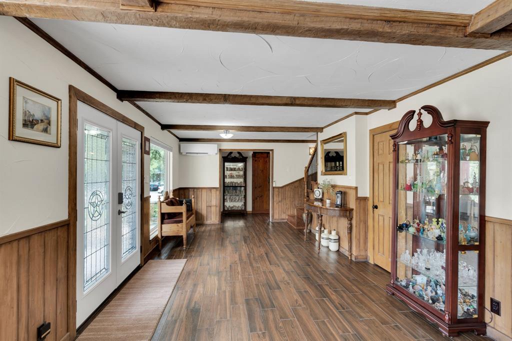 5102 Largo Drive Property Photo 11