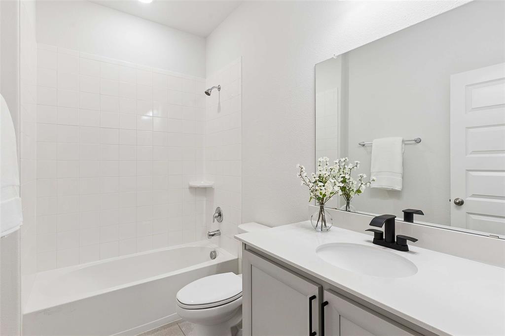 310 Boston Drive Property Photo 16