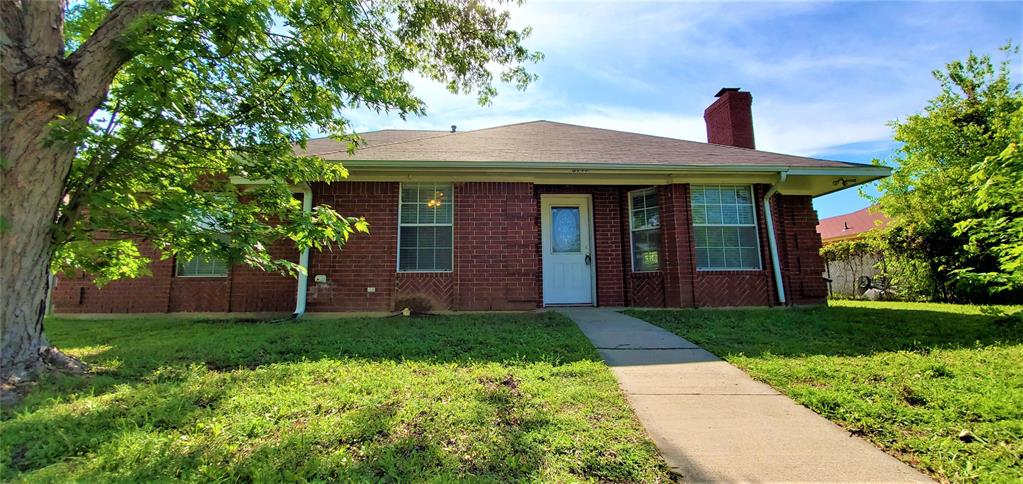 3117 N Bell Avenue Property Photo 1