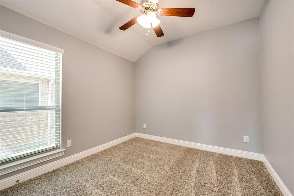 1211 Freestone Drive Property Photo 4