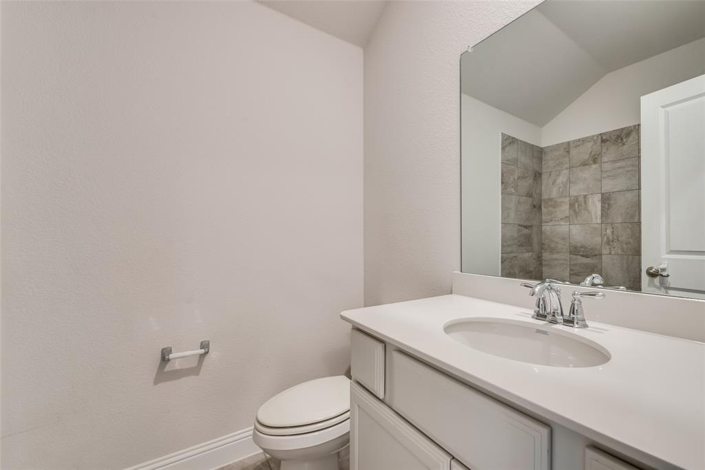 1211 Freestone Drive Property Photo 13