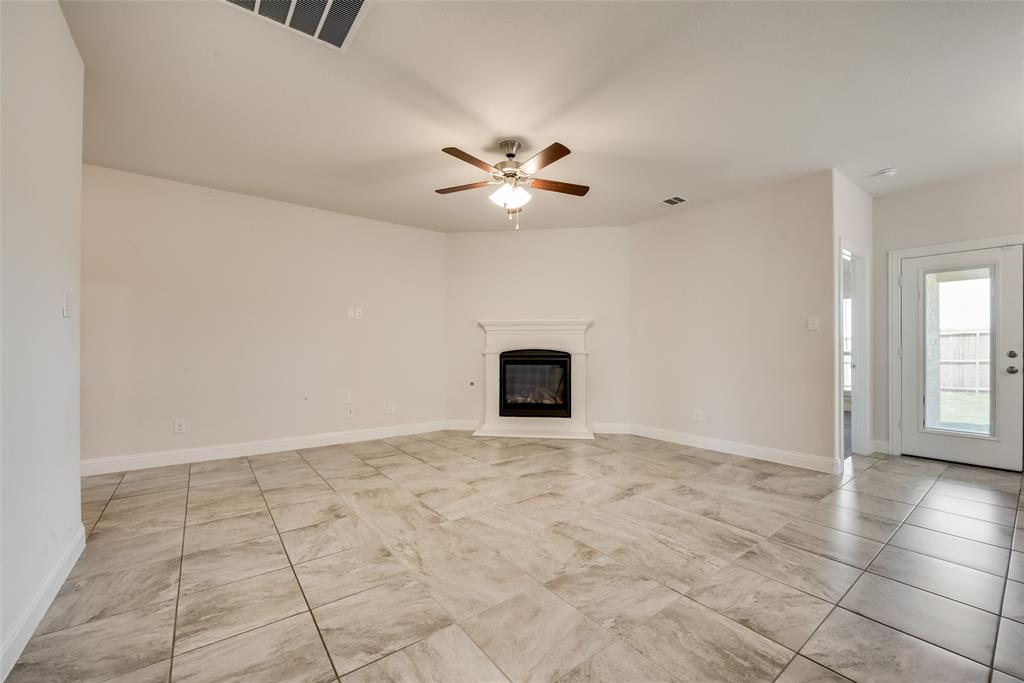 1211 Freestone Drive Property Photo 16