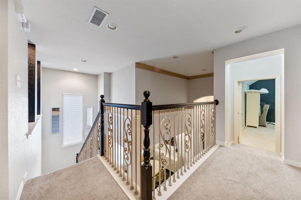 7096 Carmona Property Photo 19